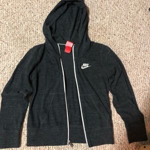 Nike Sweat Shirt